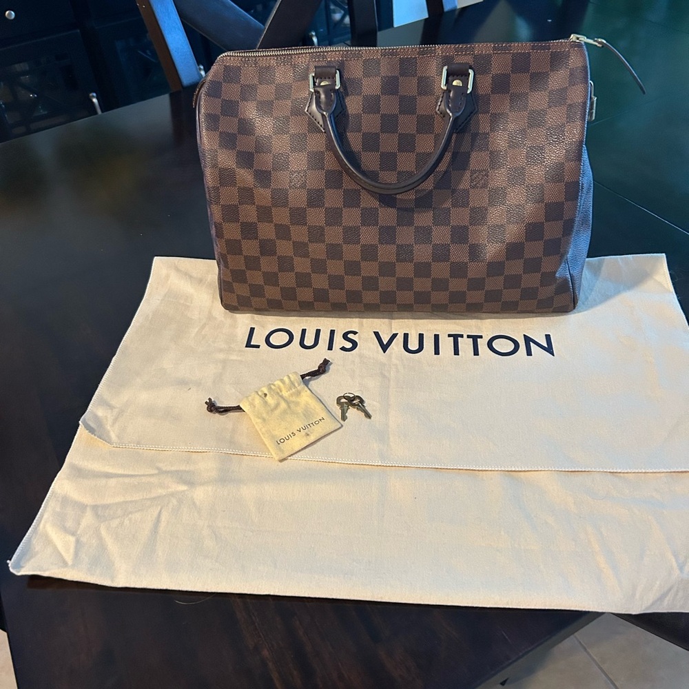 Louis Vuitton Checkered Canvas Speedy 35 satchal